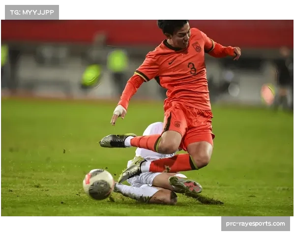 U23国足利用定位球攻入关键进球,务实战术获认可